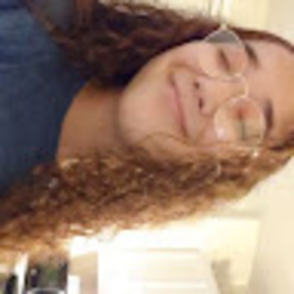 Meet your Posher, Corinne